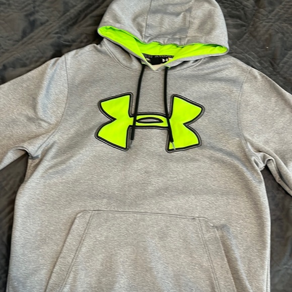 Men’s Under Armour hoodie. - Picture 1 of 4